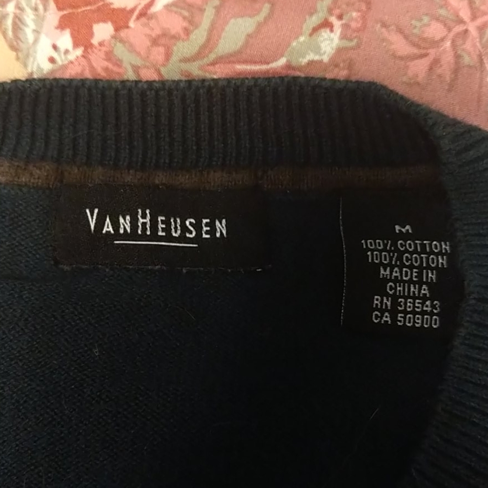 Sweater - Picture 2 of 2
